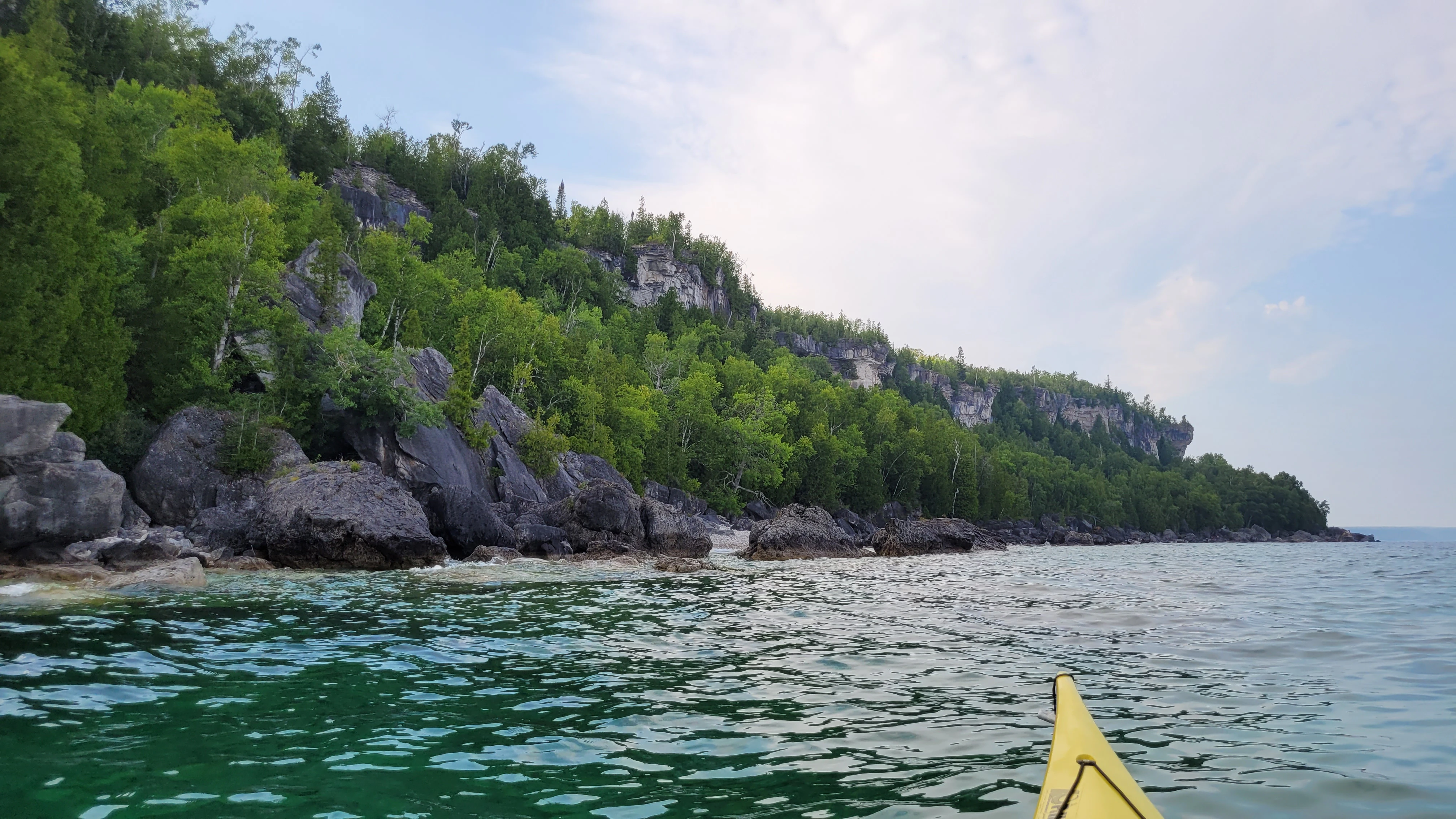 Rocks and cliffs of the Niagra Enscarpment along the shores of Dyers Bay located on the Bruce Peninsula of Ontario, Canada