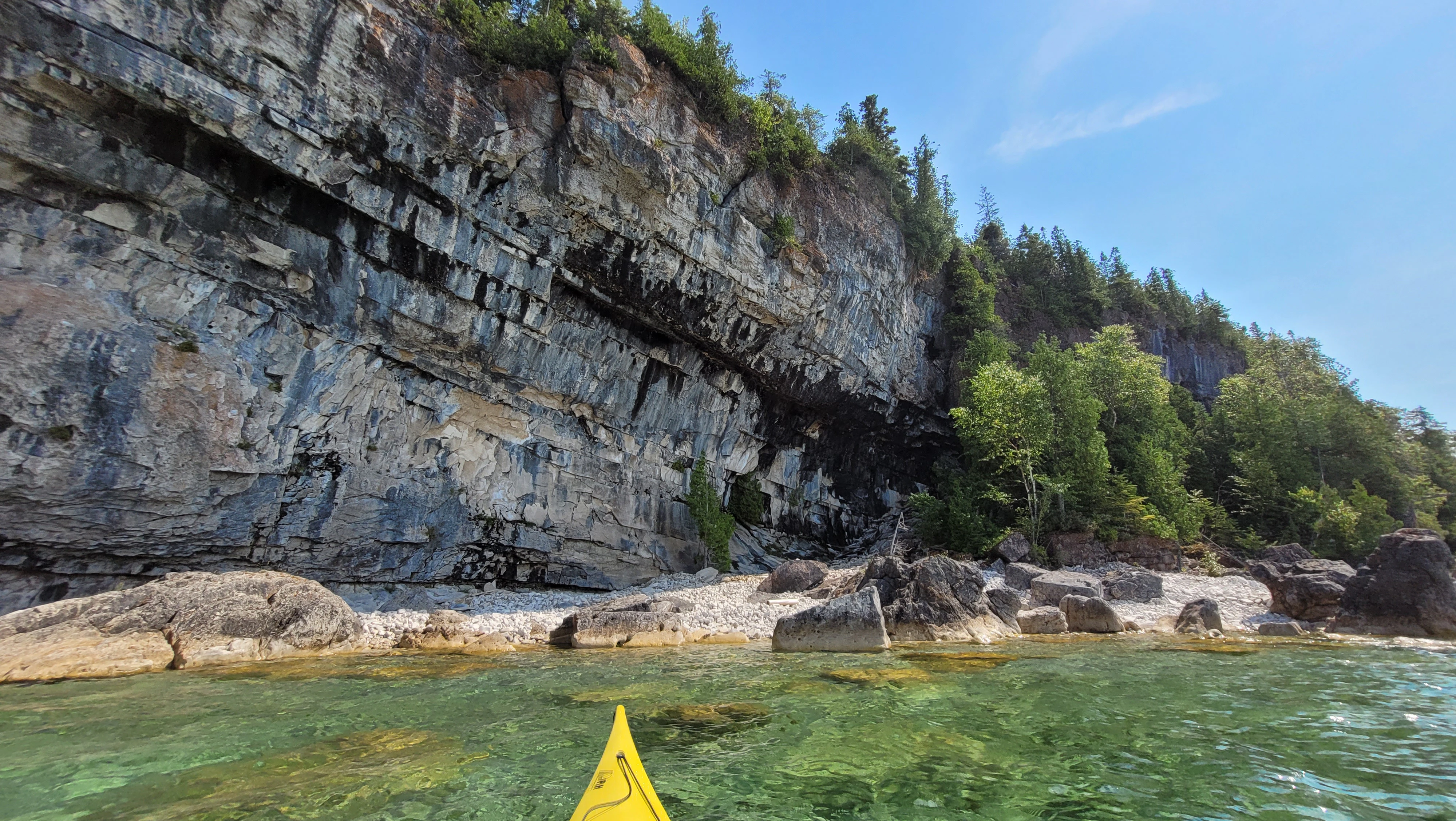 Cliff at the entrance to Driftwood Cove on the Bruce Peninsula